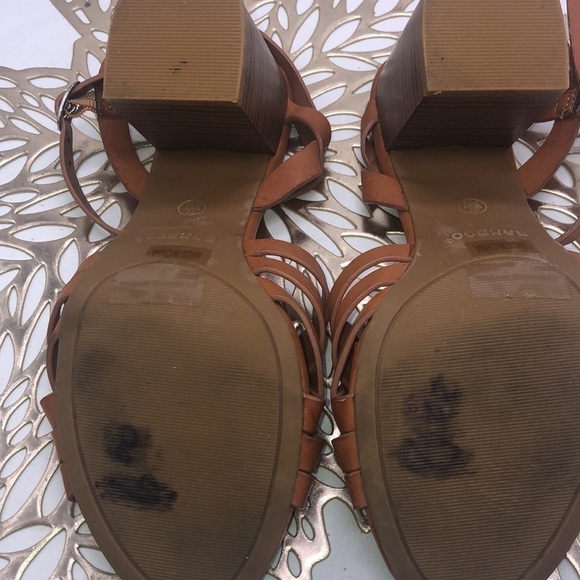 Bamboo Vegan Leather Weaved Vamp Chunky Heel Sandals Size 6.5 - Picture 9 of 10